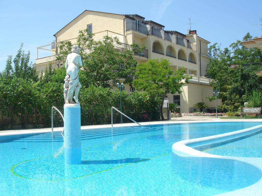 Hotel Sant'Agata SantʼAgata sui Due Golfi Esterno foto